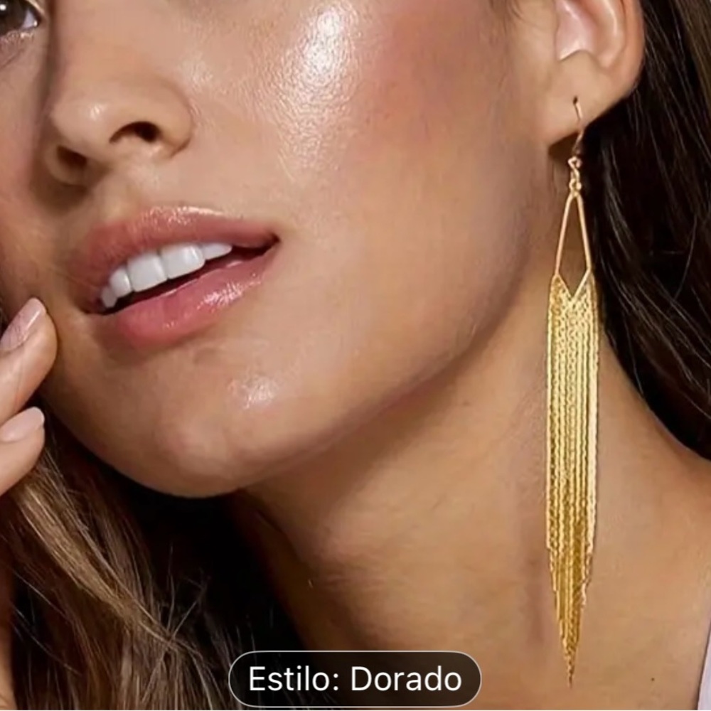 Elegant Gold Dangle Earrings